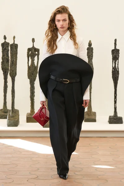 Look 8